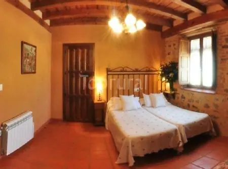 El Sitio De Constanzana